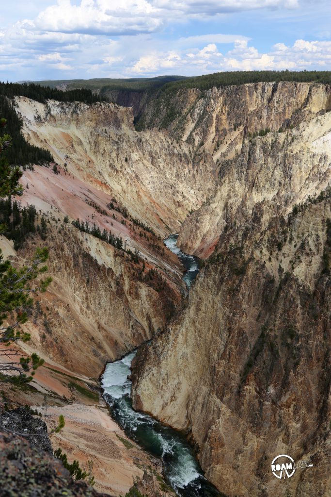 The brilliant walls of the Grand Canyon of the Yellowstone.