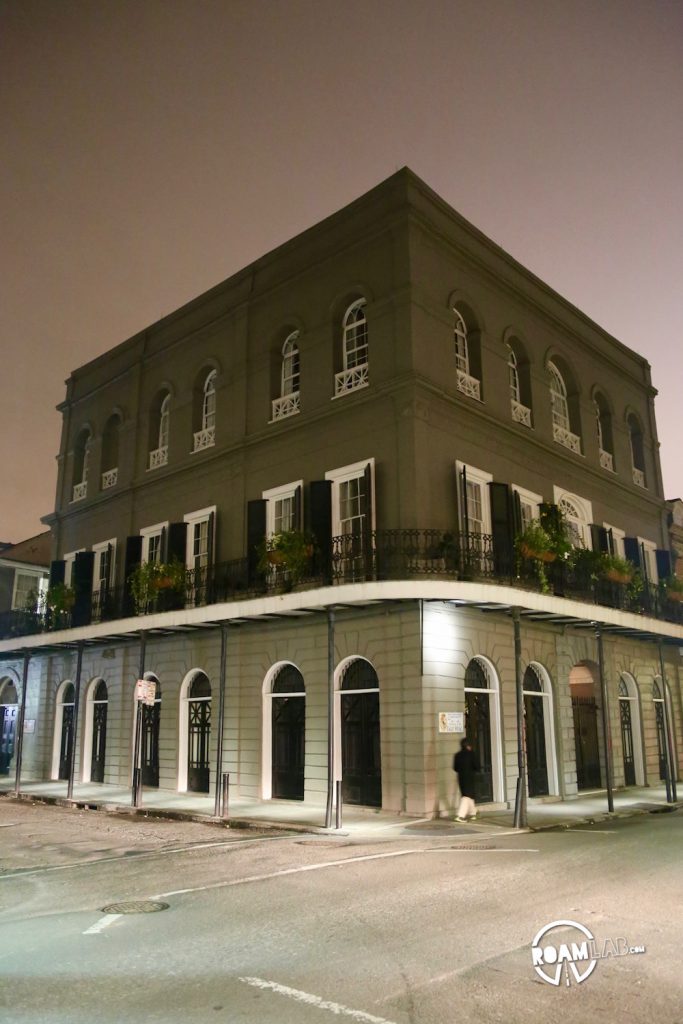 It didn't take a tour guide for me to spot the home of the sadistic serial killer Delphine LaLaurie in the French Quarter of New Orleans.